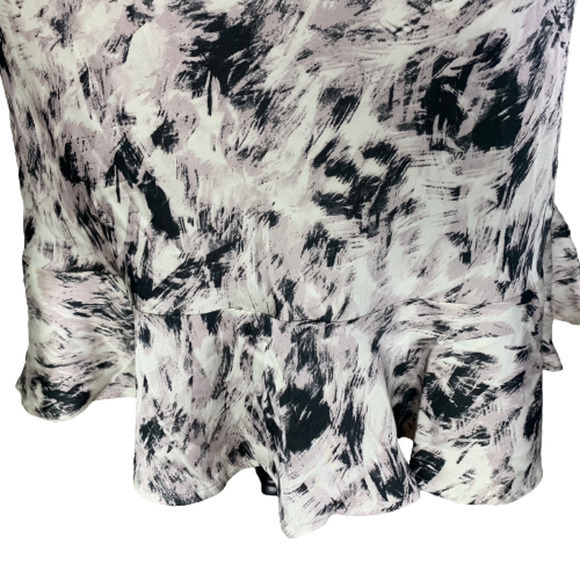 EXPRESS Black & White Floral Mini Dress - NWT - Picture 6 of 16